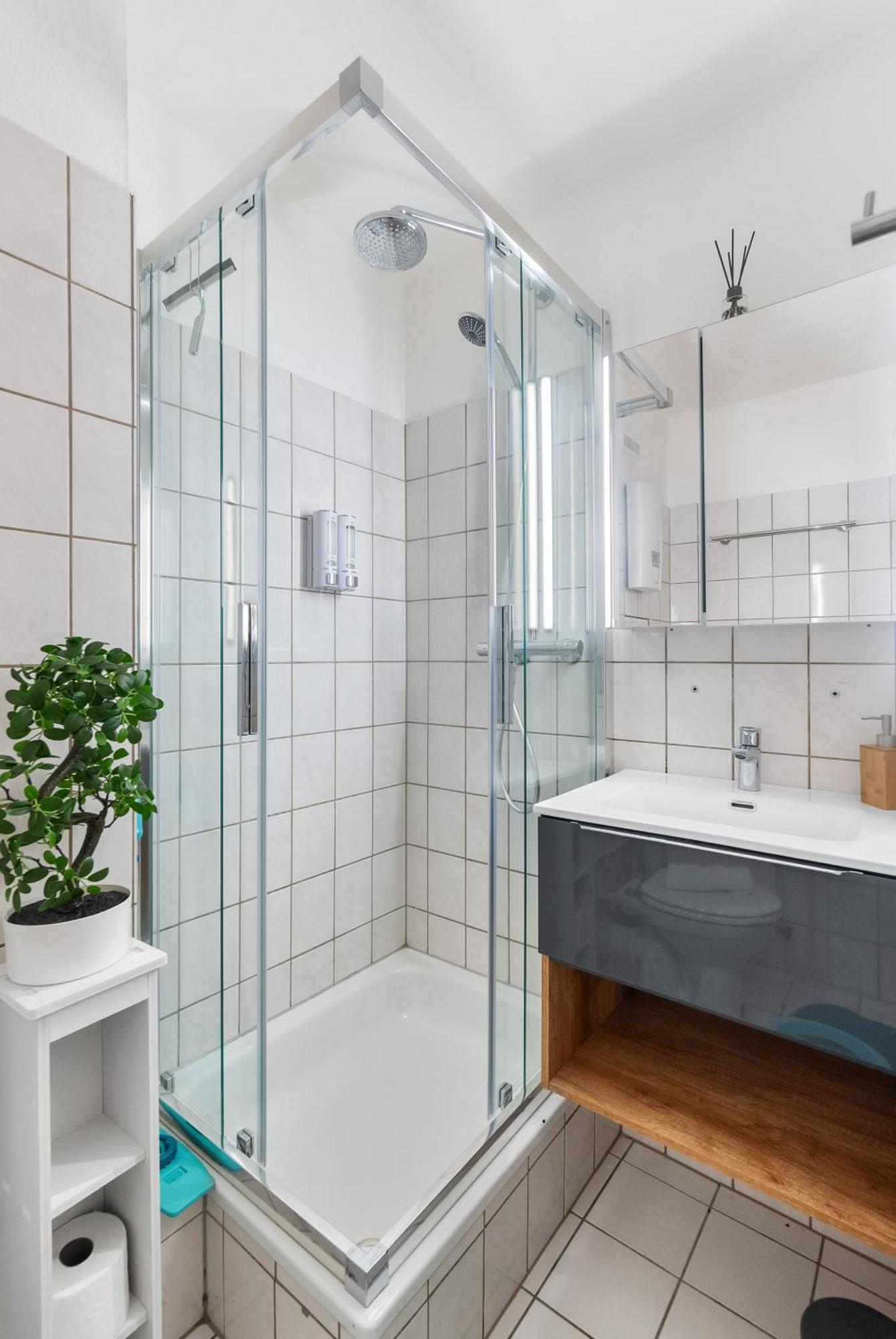 Messe, Monteure, Budget - Einfache Komfortable 2 Personen Wohnung Duisbourg Extérieur photo